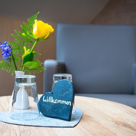 Landhotel Zur Gruenen Kutte Bernshausen Extérieur photo