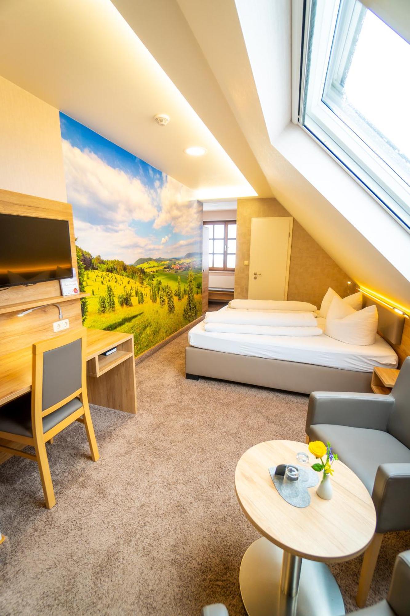 Landhotel Zur Gruenen Kutte Bernshausen Extérieur photo